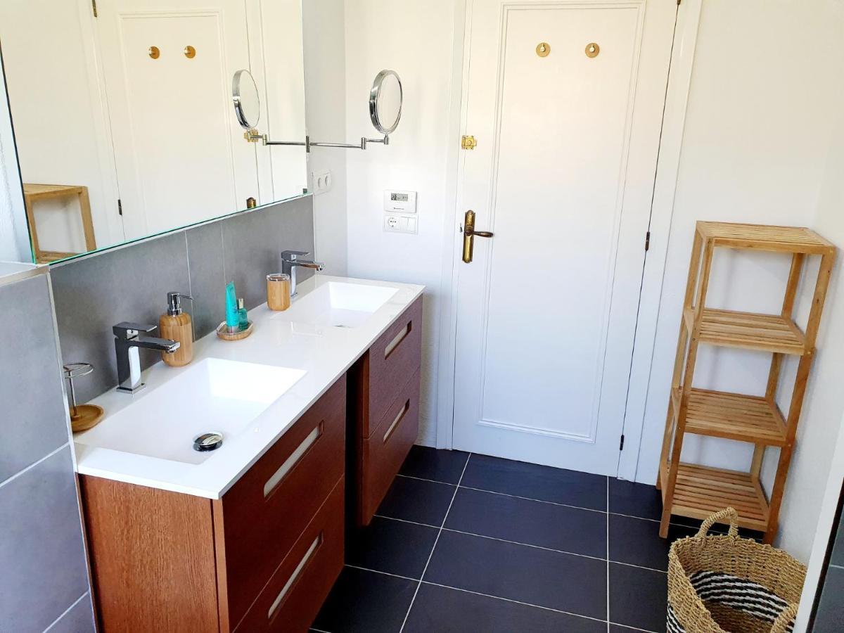 New Holiday House "Casa Mialina" With Private Pool, 300M To Beach Cambrils Buitenkant foto